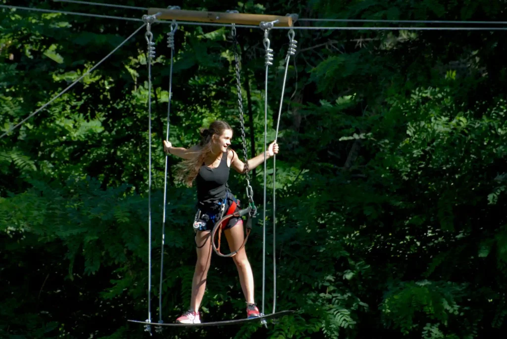 Accrobranche pour adolescents et adultes Pyrénées-Orientales